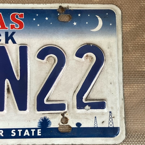 TEXAS “THE LONE STAR STATE” TRUCK LICENSE PLATE FEAT-SHUTTLE MOON STARS - Picture 5 of 7